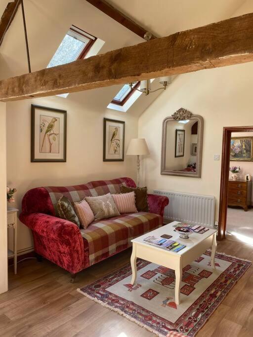 The Grooms Loft Self Contained Apartment Milton Abbas Eksteriør billede