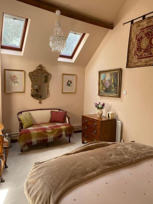 The Grooms Loft Self Contained Apartment Milton Abbas Eksteriør billede